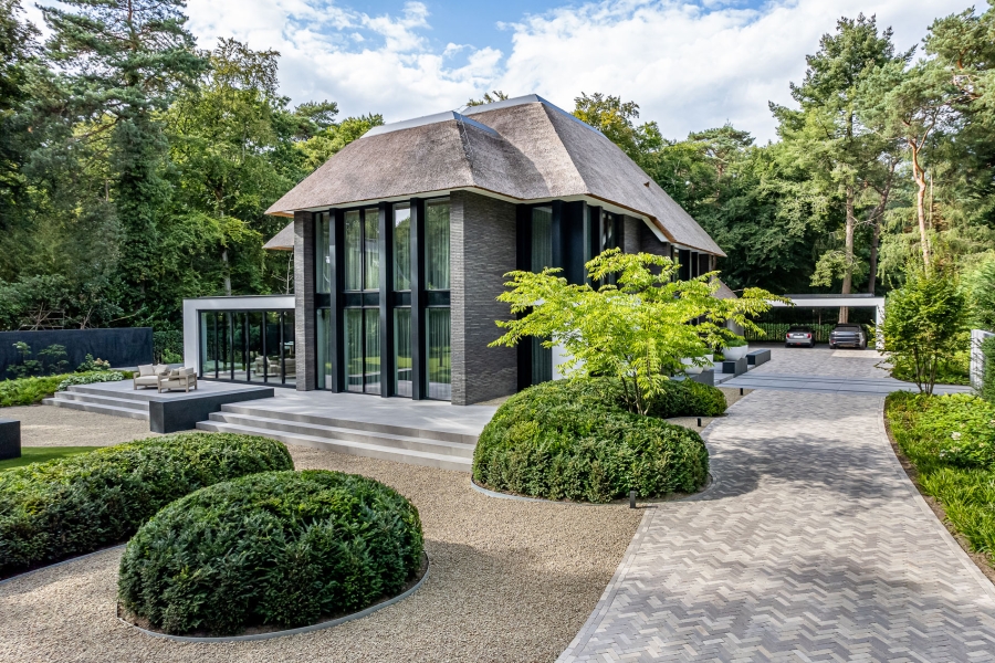 Afbeelding Midden in het bos