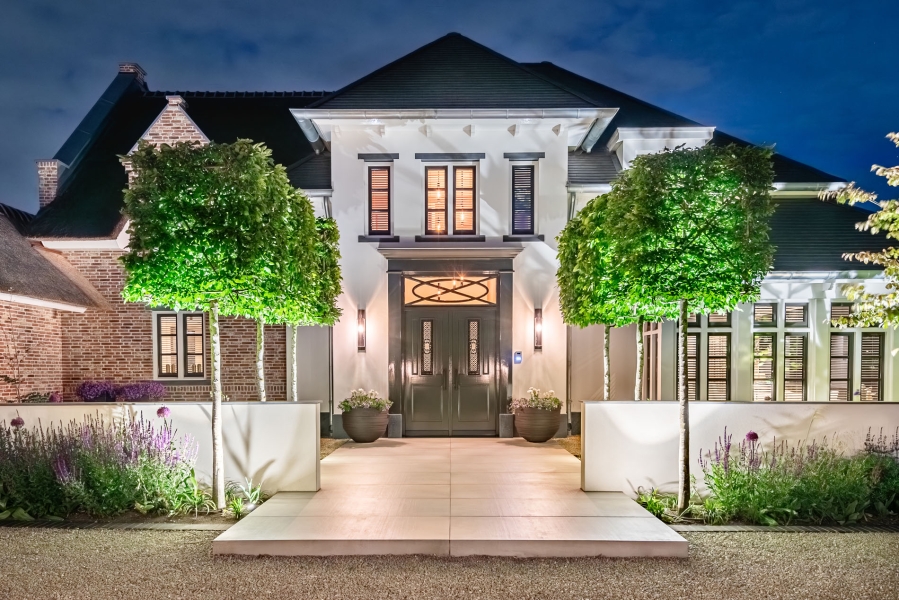 Afbeelding Landelijke luxe tuin