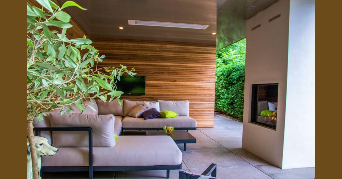 Sfeervolle tuin met veranda | Trivium