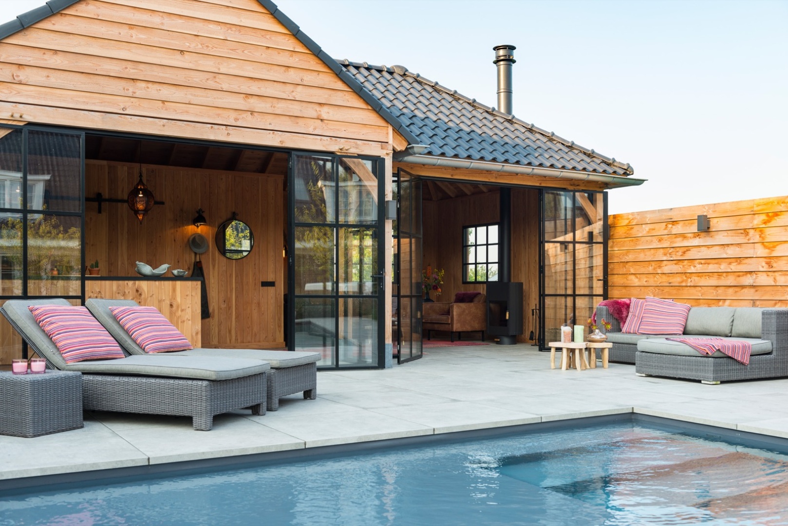 Afbeelding Welness tuin met poolhouse 1