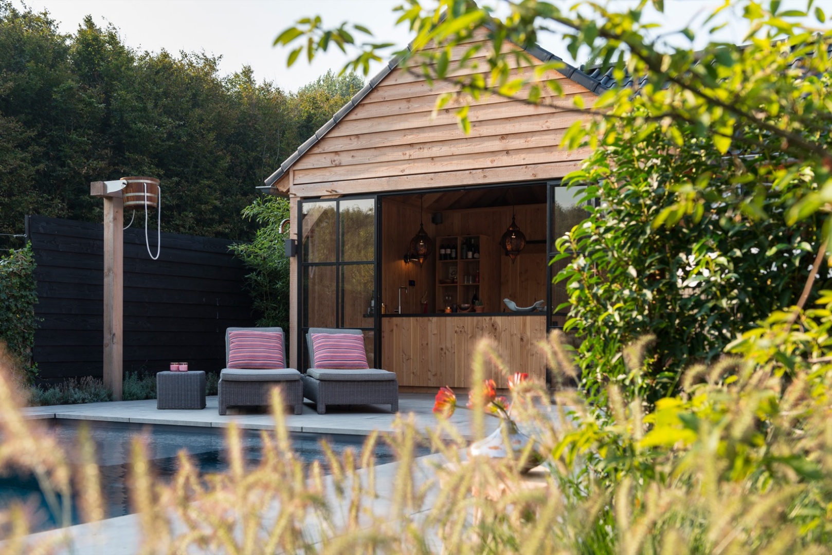 Afbeelding Welness tuin met poolhouse 9