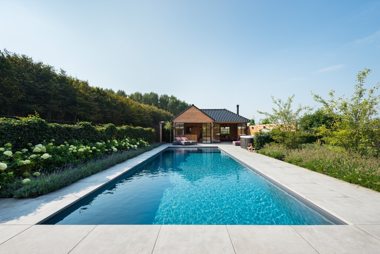 Afbeelding Welness tuin met poolhouse 5
