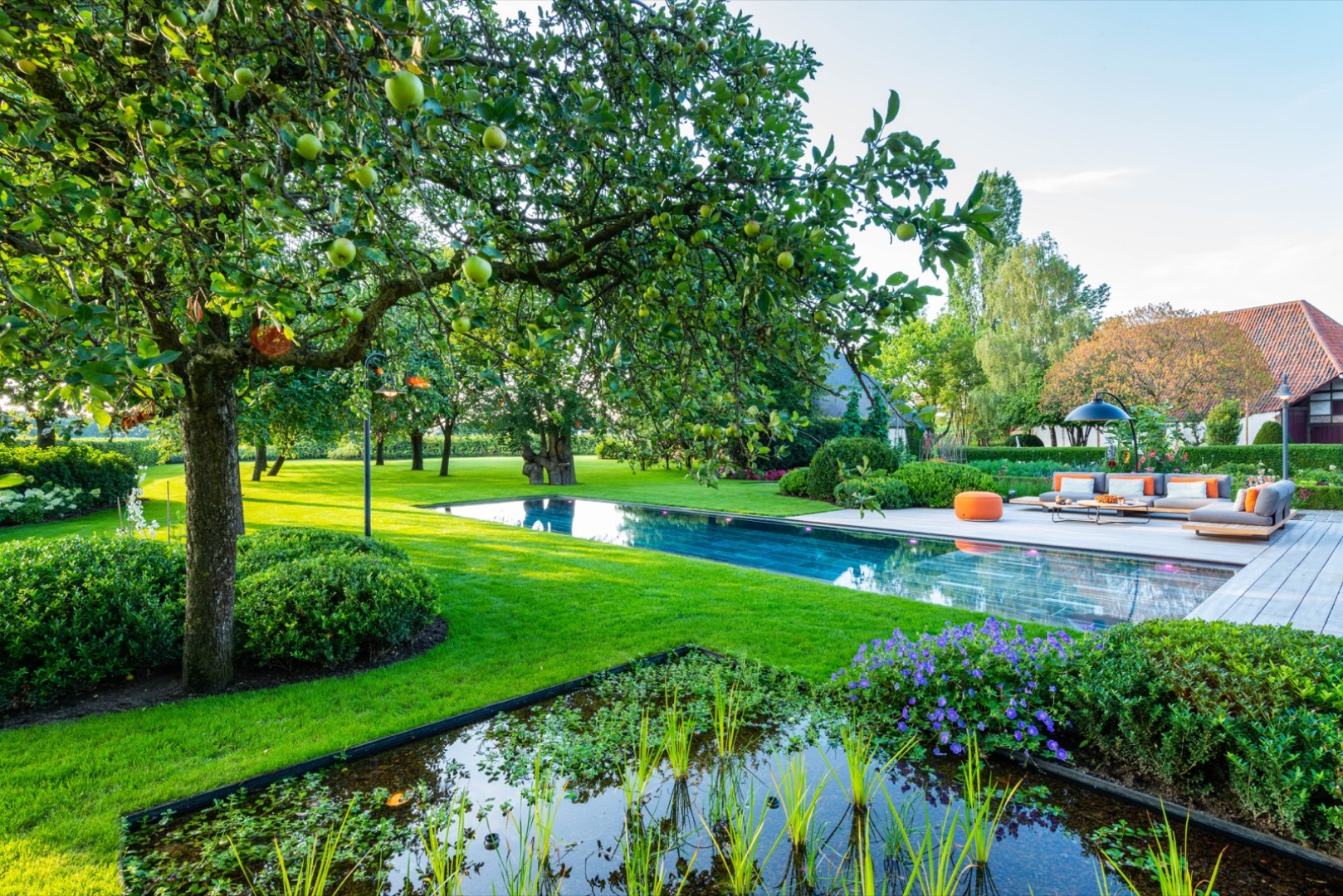 Afbeelding Natuursteen zwembad 1